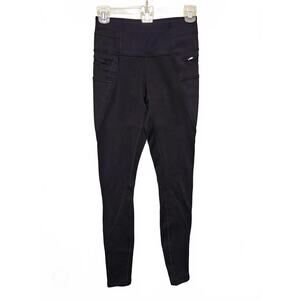 Athleta Black XS Utliity High Traverse Leggings Comfortable w Pockets Athleisure